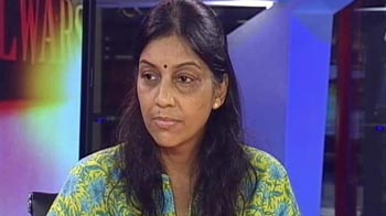 आरुषि की चौथी बरसी पर नूपुर ने रखा व्रत आरुषि की चौथी बरसी पर नूपुर ने रखा व्रत