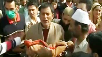 Videos : श्रीनगर: अस्पताल में 3 हफ्ते में 45 बच्चों की मौत