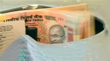 Video : Rupee breaches key psychological level of 55/$
