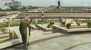 Videos : माया के स्मारकों पर हुए करोड़ों बर्बाद