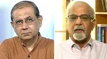 Govt may roll back petrol price hike marginally: experts