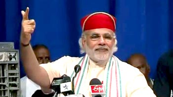 नाराजगी खत्म, मुंबई पहुंचे मोदी