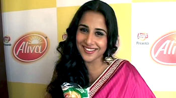 Vidya Balan wishes Karan on his birthday