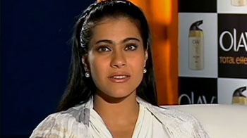 Kajol wishes Karan on his birthday