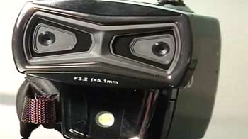 Snap Judgment: Samsung Galaxy Pocket and Vu 3D camera