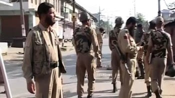 Video : Militants attack CRPF patrol in Srinagar, seven injured
