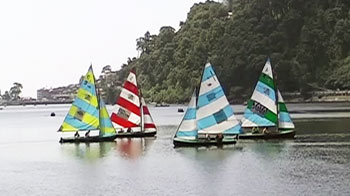 दम तोड़ रही है नैनी झील