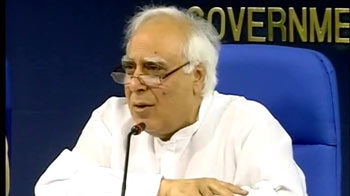 नई टेलीकॉम पॉलिसी को मंजूरी, रोमिंग होगी फ्री