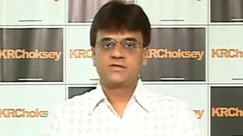 Video : Markets attractive on valuation front, but buying risky: Deven Choksey