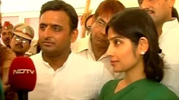 Video : I rate Akhilesh's government 8 out of 10: Dimple Yadav