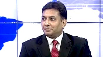 Hold Reliance Industries, says Rakesh Borar