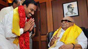 Happy to see younger brother Raja, says Karunanidhi Happy to see younger brother Raja, says Karunanidhi