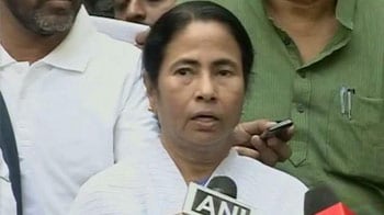 Video : No quid pro quo for Presidential poll: Mamata before meeting Sonia