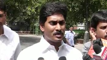 Jagan Pollooza. Signs of clean sweep in Andhra Pradesh