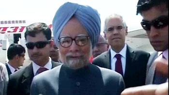 Hope G-20 can help end global crisis: PM