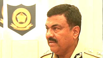 Dhoble an officer of impeccable integrity, says Mumbai top cop Dhoble an officer of impeccable integrity, says Mumbai top cop