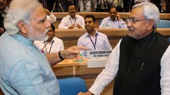 Will Nitish Kumar decide what makes a good PM, asks angry RSS