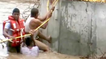 Caught on camera: Trapped in rising water near dam