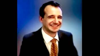 Gold, oil flat as Fed extended 'Operation Twist': Simon Denham