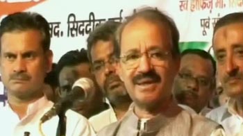 Mulayam's party wants apology from Congress leader for 'BJP agent' remark