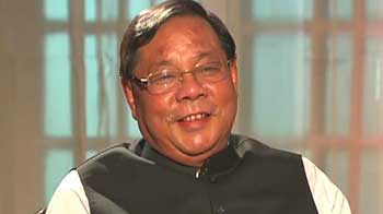 Video : Pranab is my guru, but I will contest for democracy: Sangma to NDTV