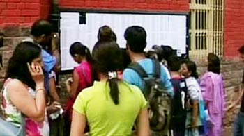 Delhi University cut offs: No 100% but no relief Delhi University cut offs: No 100% but no relief