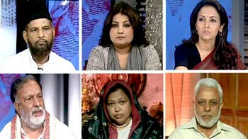 सैलानियों के लिए ड्रेस कोड का फरमान!