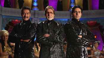 <i>Bol Bachchan</i> and <i>Eega</i> get a thumbs up from critics