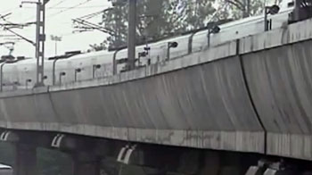 आज से एयरपोर्ट मेट्रो सेवा बंद, यात्री निराश