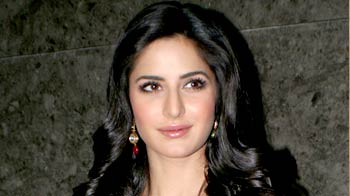 Katrina's on a lookout for a home in London