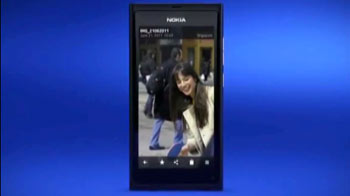 Jolla to launch MeeGo based smartphones