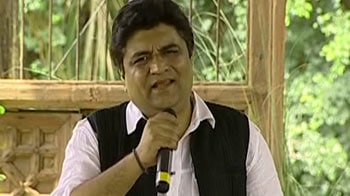 Video : बाघ बचाने की मुहिम में गीतकार-गायक स्वानंद किरकिरे...