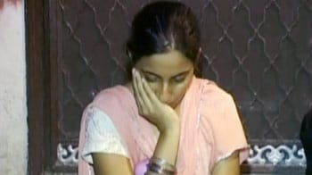 Videos : ससुराल के दरवाजे पर चार दिन से बैठी है इंदू