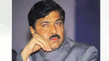 स्पेक्ट्रम घोटाले में प्रमोद महाजन पर चार्जशीट? स्पेक्ट्रम घोटाले में प्रमोद महाजन पर चार्जशीट?