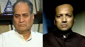 Violence in Maruti's Manesar plant: Will Haryana's loss be Gujarat's gain?