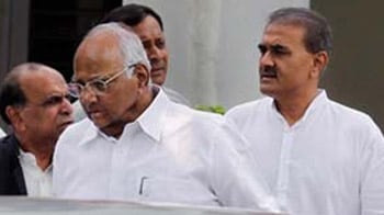 Video : Sharad Pawar skips PM's dinner, no decision yet on pulling out of Govt