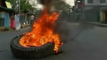 Assam violence: 25 killed; 20,000 passengers stranded as 21 trains halted