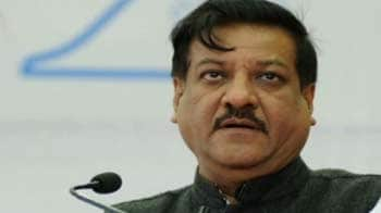 Video : Maharashtra Congress MLAs target Chavan in letter to state chief