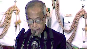 आतंकवाद के खिलाफ लड़ाई चौथा विश्वयुद्ध : प्रणब