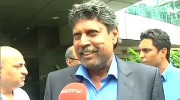 Video : Kapil Dev makes up with the BCCI