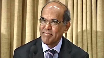 RBI keeps repo rate unchanged at 8%