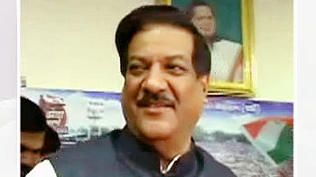 बिहार कोई विदेश नहीं, जो सरकार की इजाजत लें : चव्हाण बिहार कोई विदेश नहीं, जो सरकार की इजाजत लें : चव्हाण