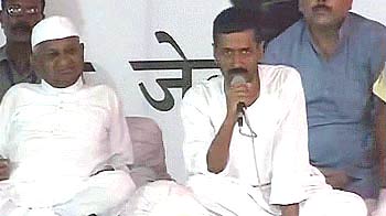 खुदकुशी नहीं, बलिदान के लिए बैठा हूं : केजरीवाल