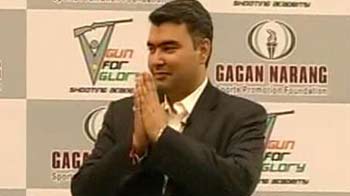 Gagan Narang felicitated for his Olympic bronze medal in Pune