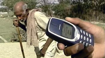 Videos : गरीबों को मुफ्त मोबाइल देगी सरकार!