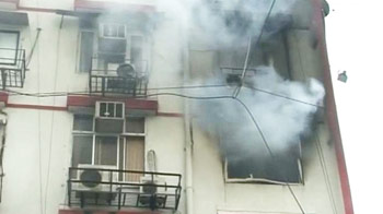 12 reported trapped in fire at South Mumbai building