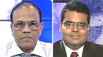 Video : Buy Tata Motors, Reliance capital stocks: Manish Hathiramani