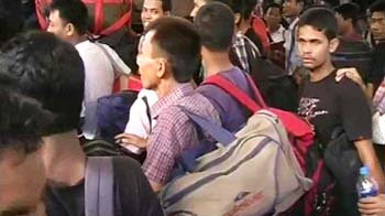 Video : In Assam, a sea of people return home
