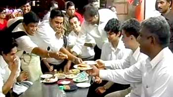 The business of Ramadan: 'Fast' food, fast bucks The business of Ramadan: 'Fast' food, fast bucks