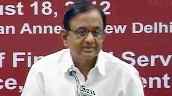 Video : Breaking News: Chidambaram for reviving investments to boost economy